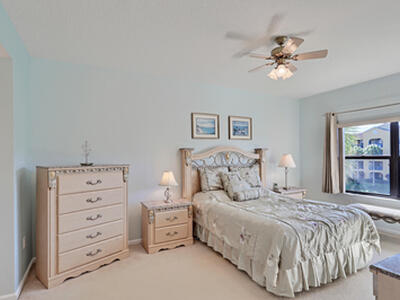 800 Uno Lago Drive, Juno Beach, FL 33408