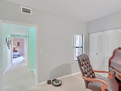 800 Uno Lago Drive, Juno Beach, FL 33408