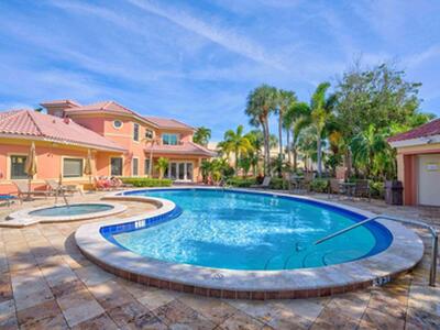 800 Uno Lago Drive, Juno Beach, FL 33408