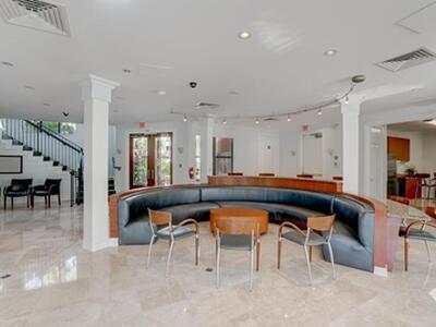 800 Uno Lago Drive, Juno Beach, FL 33408