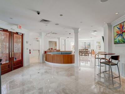 800 Uno Lago Drive, Juno Beach, FL 33408