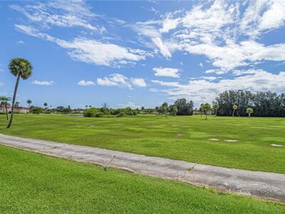 55 Woodland Drive, Vero Beach, FL 32962