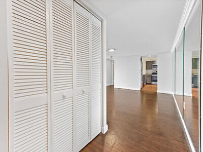 5600 N Flagler Drive, West Palm Beach, FL 33407