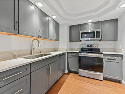 5600 N Flagler Drive, West Palm Beach, FL 33407