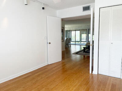 5750 Fairway Park Court, Boynton Beach, FL 33437