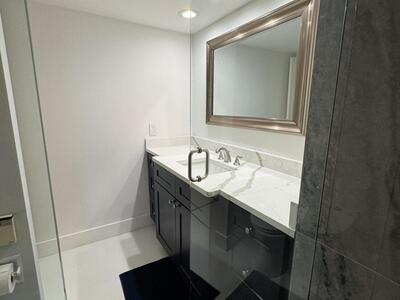 5200 N Ocean Drive, Singer Island, FL 33404