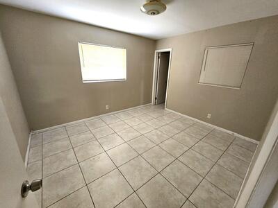 722 Ridge Road, Lantana, FL 33462
