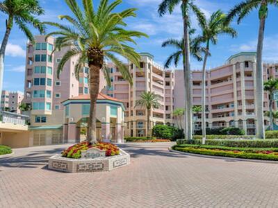 300 SE 5th Avenue, Boca Raton, FL 33432