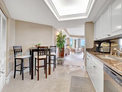300 SE 5th Avenue, Boca Raton, FL 33432