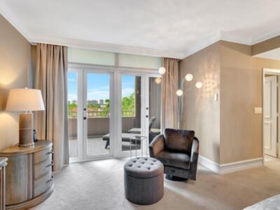 300 SE 5th Avenue, Boca Raton, FL 33432
