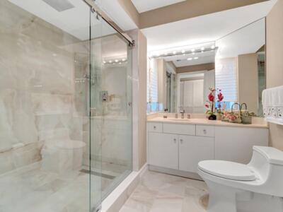 300 SE 5th Avenue, Boca Raton, FL 33432