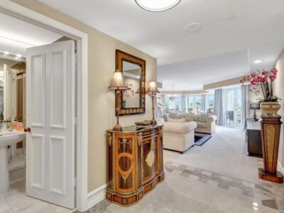 300 SE 5th Avenue, Boca Raton, FL 33432