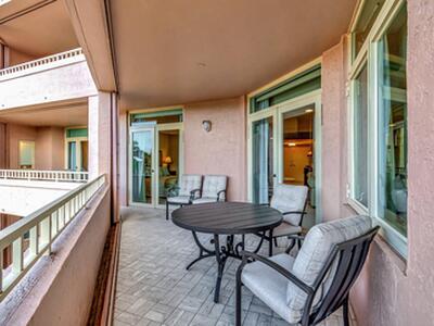 300 SE 5th Avenue, Boca Raton, FL 33432