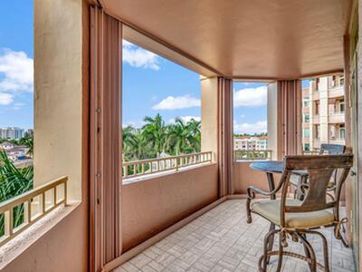 300 SE 5th Avenue, Boca Raton, FL 33432