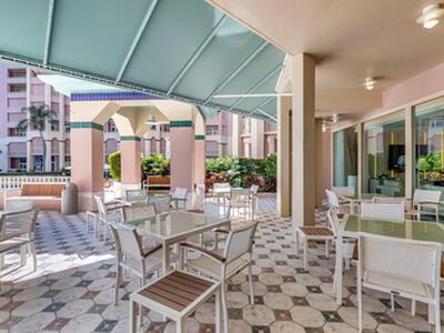 300 SE 5th Avenue, Boca Raton, FL 33432