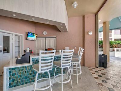 300 SE 5th Avenue, Boca Raton, FL 33432