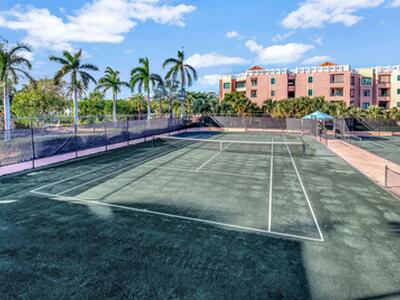 300 SE 5th Avenue, Boca Raton, FL 33432