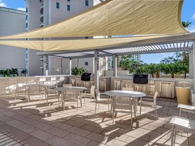 300 SE 5th Avenue, Boca Raton, FL 33432