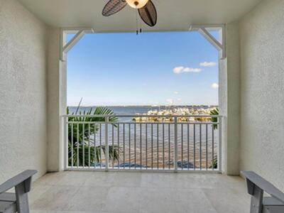 975 NW Flagler Avenue, Stuart, FL 34994