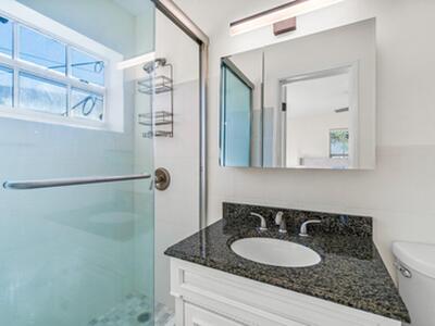 300 NE 7th Street, Boca Raton, FL 33432