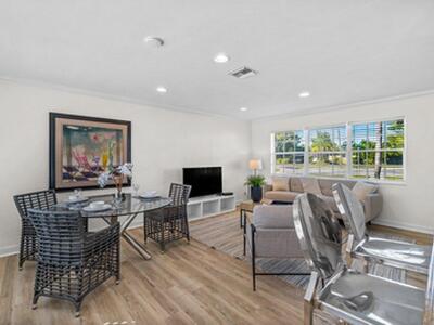300 NE 7th Street, Boca Raton, FL 33432