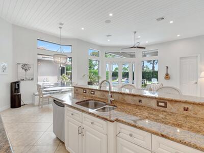 15652 Glencrest Avenue, Delray Beach, FL 33446