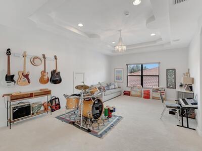 15652 Glencrest Avenue, Delray Beach, FL 33446