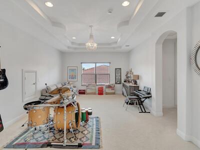 15652 Glencrest Avenue, Delray Beach, FL 33446