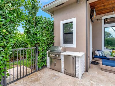 15652 Glencrest Avenue, Delray Beach, FL 33446