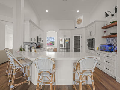 15705 Meadow Wood Drive, Wellington, FL 33414