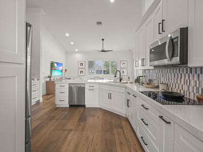 15705 Meadow Wood Drive, Wellington, FL 33414