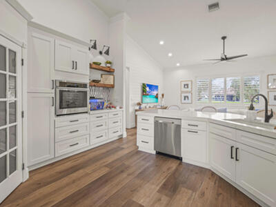 15705 Meadow Wood Drive, Wellington, FL 33414