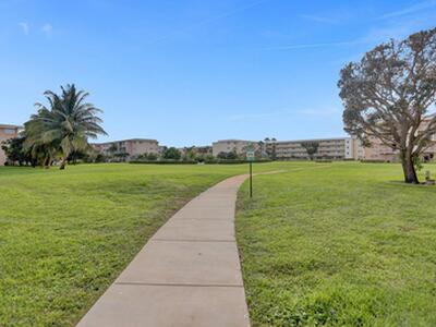 130 NE 26th Avenue, Boynton Beach, FL 33435