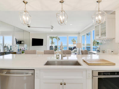 120 Inlet Way, Palm Beach Shores, FL 33404