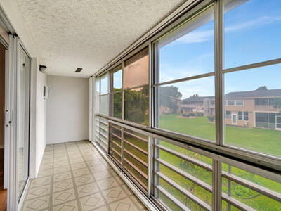 145 Bedford F, West Palm Beach, FL 33417