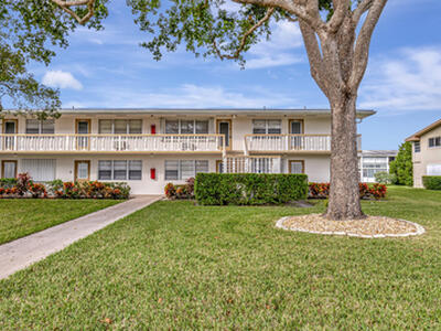 145 Bedford F, West Palm Beach, FL 33417