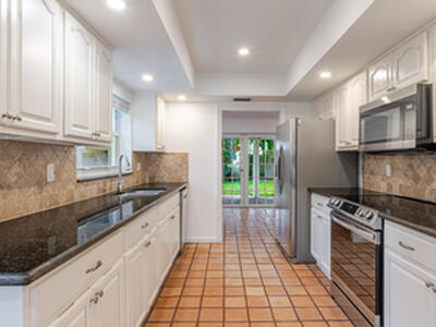 3069 NW 27th Terrace, Boca Raton, FL 33434