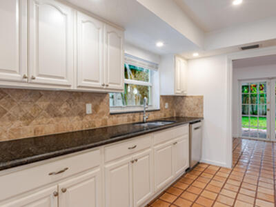 3069 NW 27th Terrace, Boca Raton, FL 33434