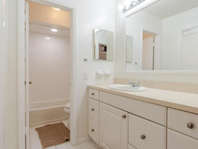 3069 NW 27th Terrace, Boca Raton, FL 33434