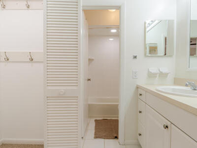 3069 NW 27th Terrace, Boca Raton, FL 33434