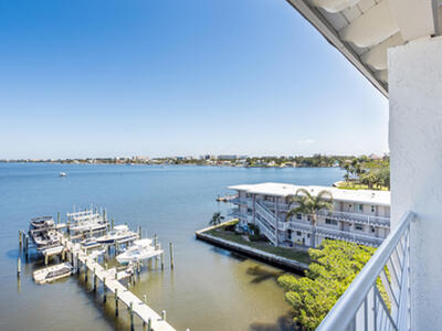 309 E Ocean Avenue, Lantana, FL 33462