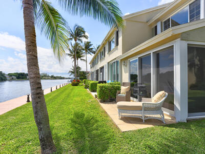 1067 Kokomo Key Lane, Delray Beach, FL 33483