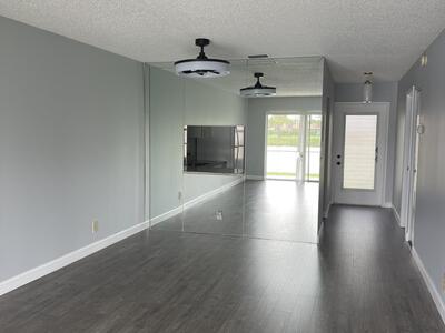 105 Lake Helen Drive, West Palm Beach, FL 33411