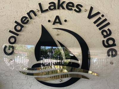 105 Lake Helen Drive, West Palm Beach, FL 33411