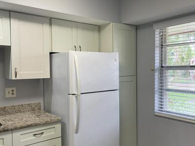 105 Lake Helen Drive, West Palm Beach, FL 33411