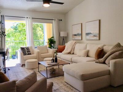 107 Yacht Club Way, Hypoluxo, FL 33462