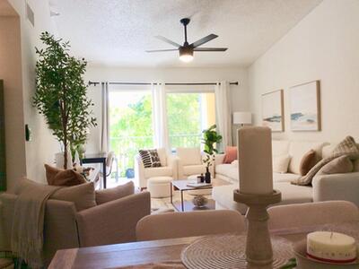 107 Yacht Club Way, Hypoluxo, FL 33462