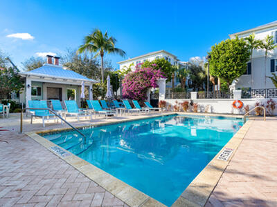 326 E Mallory Circle, Delray Beach, FL 33483