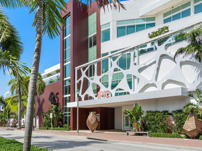 326 E Mallory Circle, Delray Beach, FL 33483