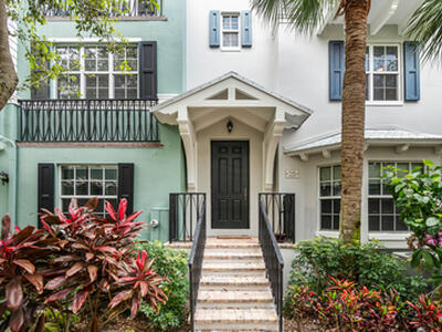 326 E Mallory Circle, Delray Beach, FL 33483